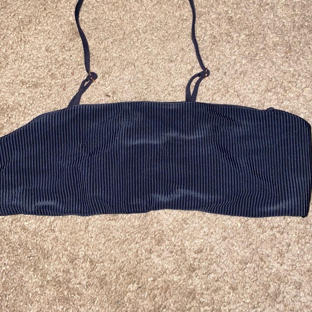 Frankie’s Bikinis Scarlett Top